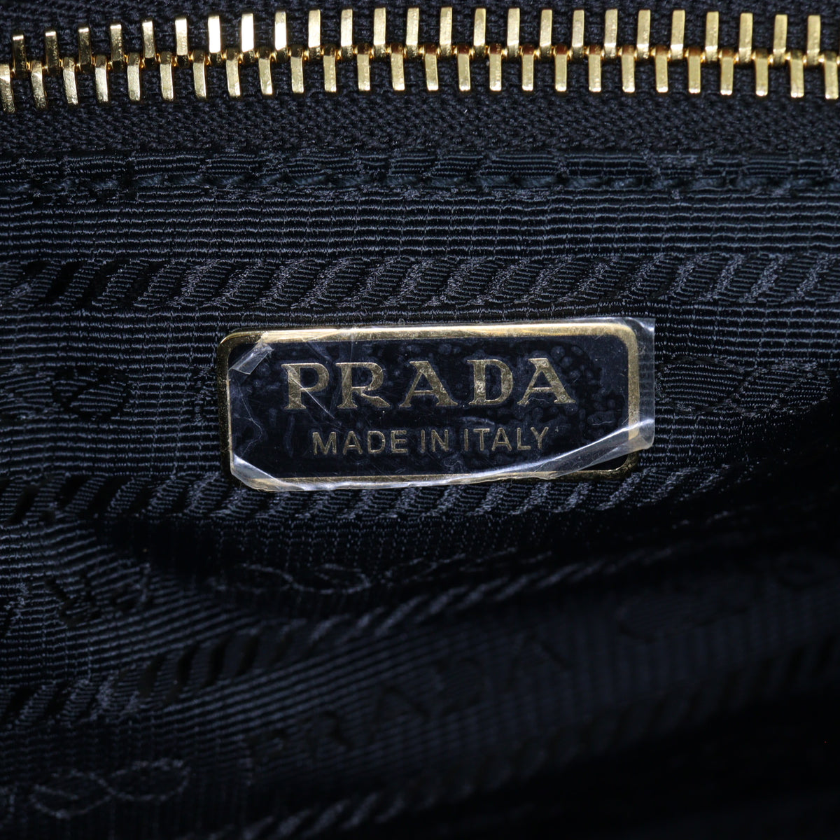 Prada Vitello Shine Bonnie Shoulder Bag Medium_IMG_2655.jpg