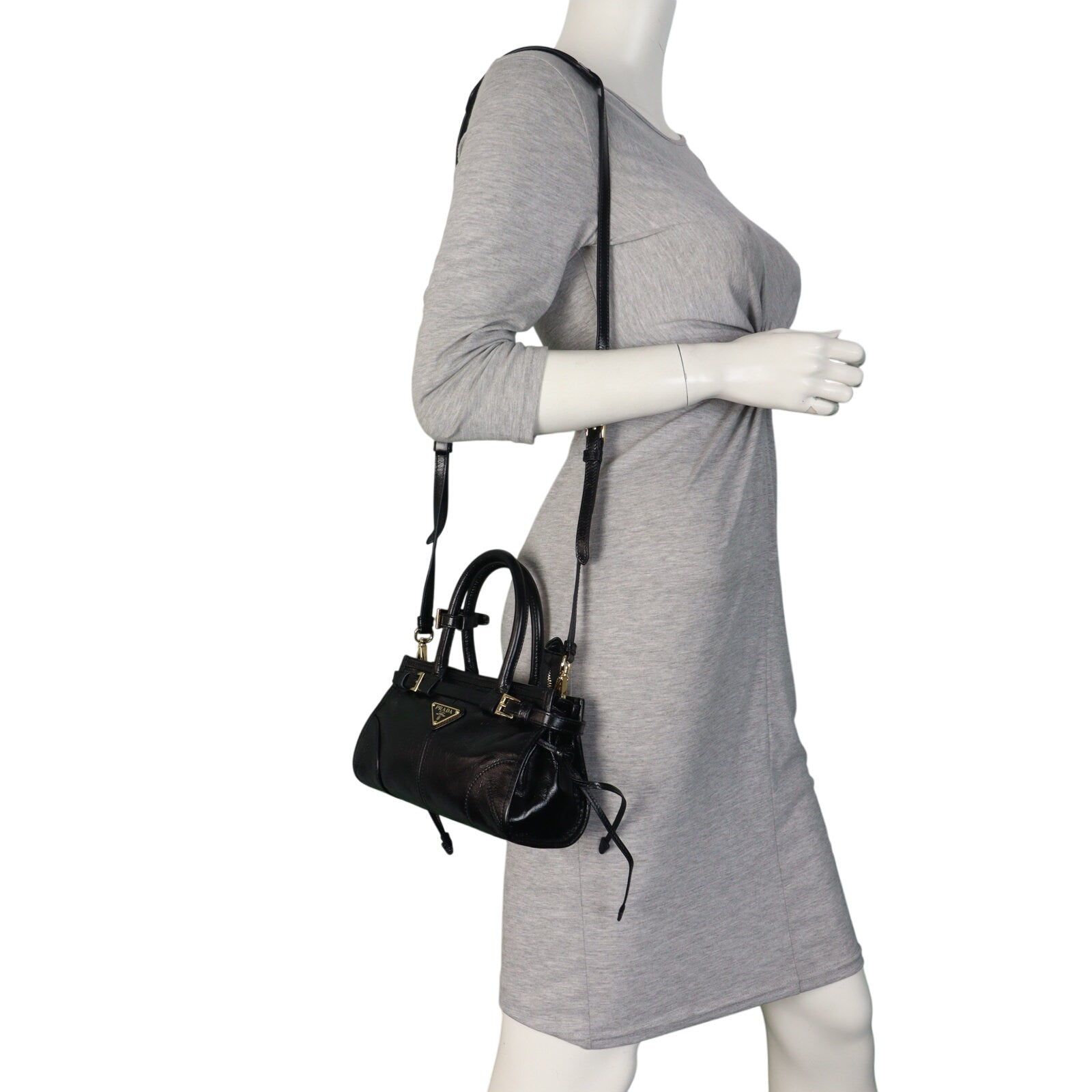 Prada Vitello Shine Bonnie Shoulder Bag Mini (black)_IMG_9669.jpeg