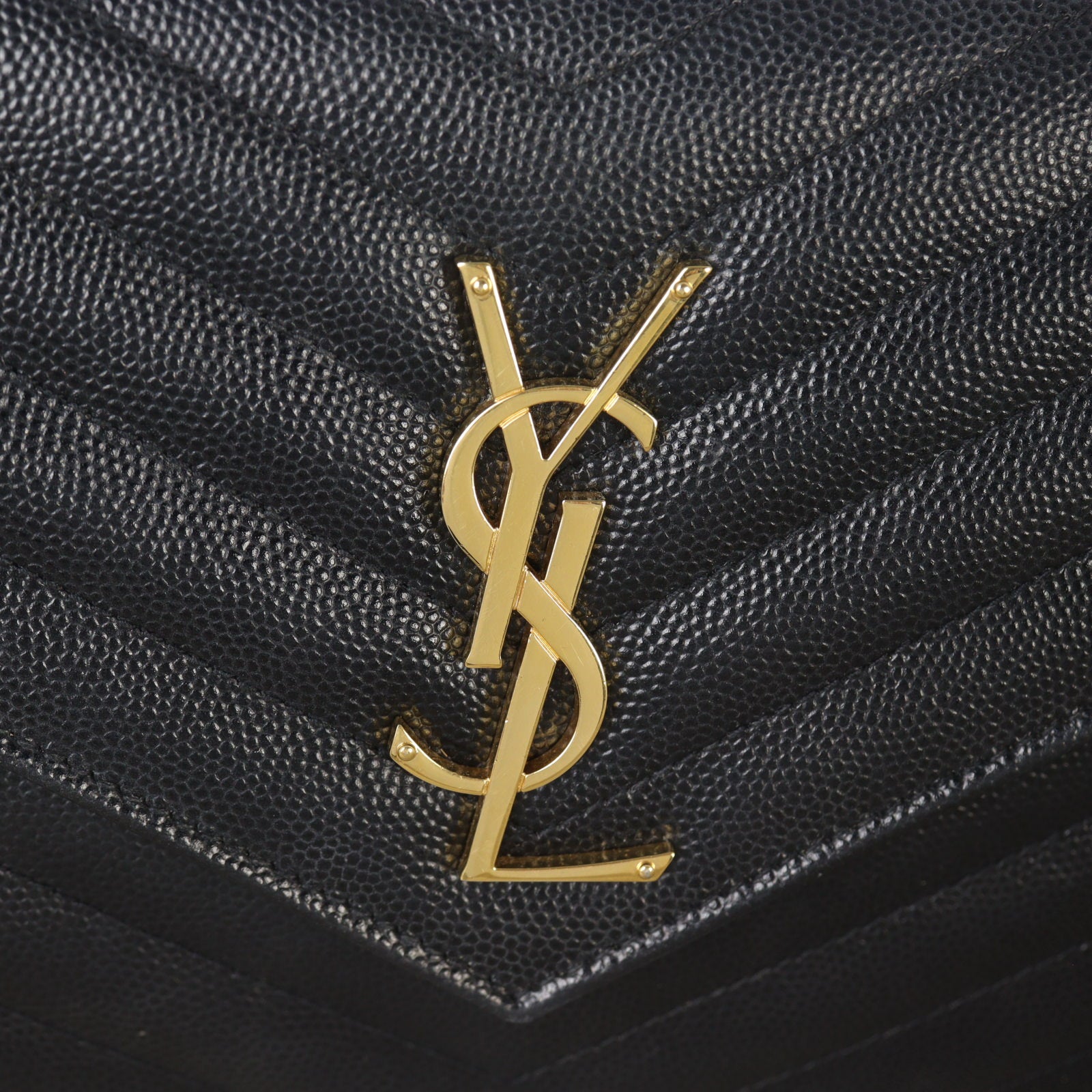 Saint Laurent Cassandre Chain Wallet_IMG_7946.jpg