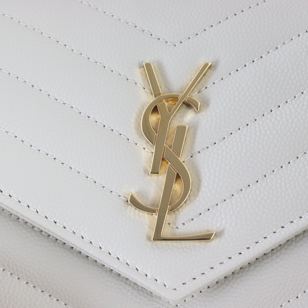 Saint Laurent Cassandre Envelope Chain Wallet_IMG_1700.jpg