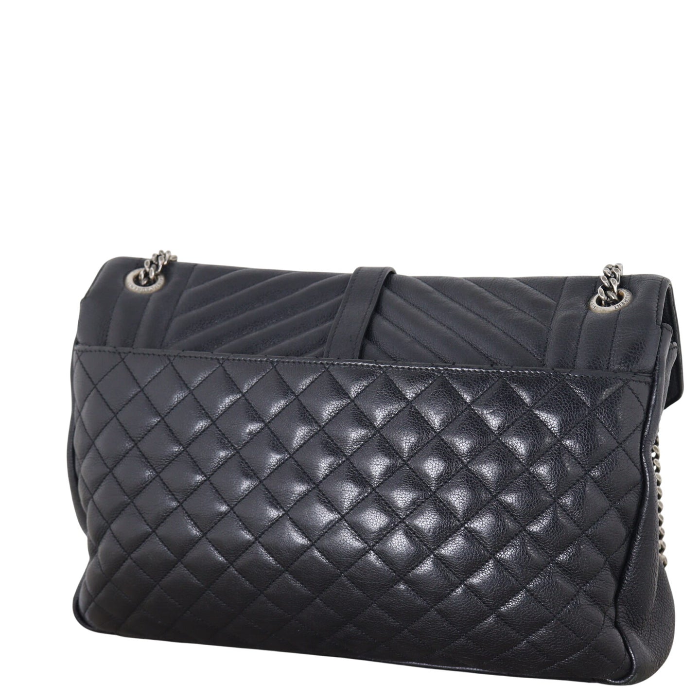 Saint Laurent Classic Medium Tri-Quilt Soft Envelope_IMG_1062.jpeg