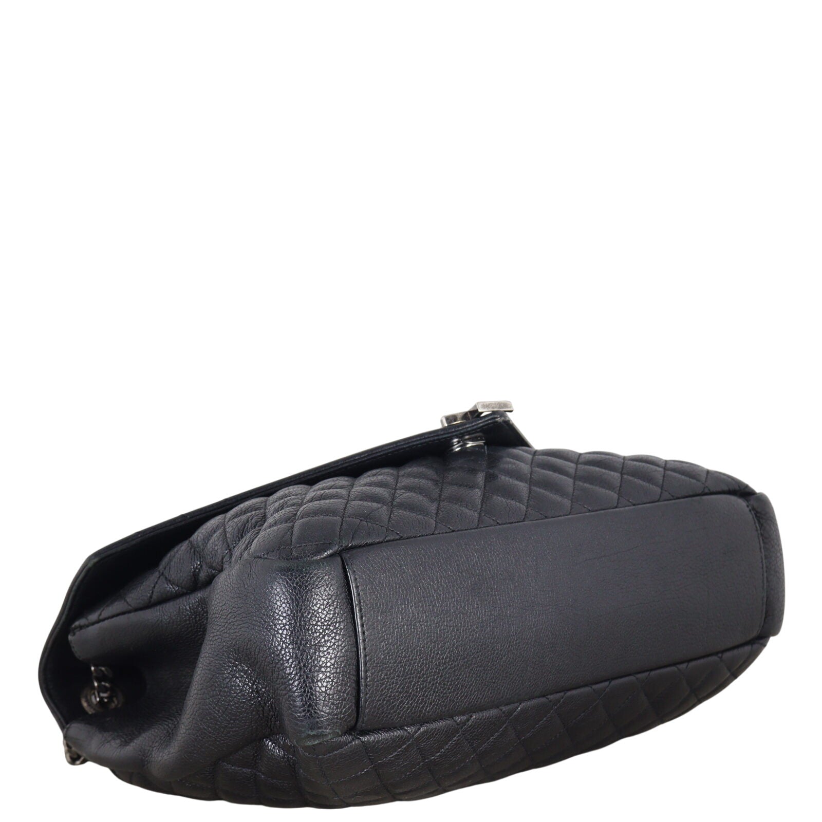 Saint Laurent Classic Medium Tri-Quilt Soft Envelope_IMG_1063.jpeg