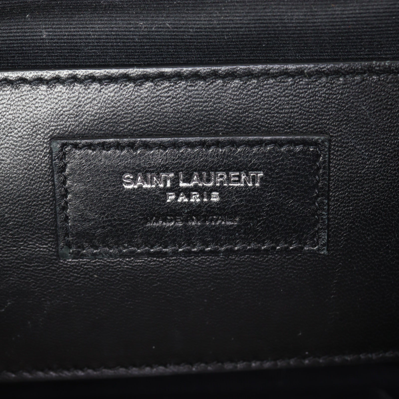 Saint Laurent Classic Medium Tri-Quilt Soft Envelope_IMG_8120.jpg