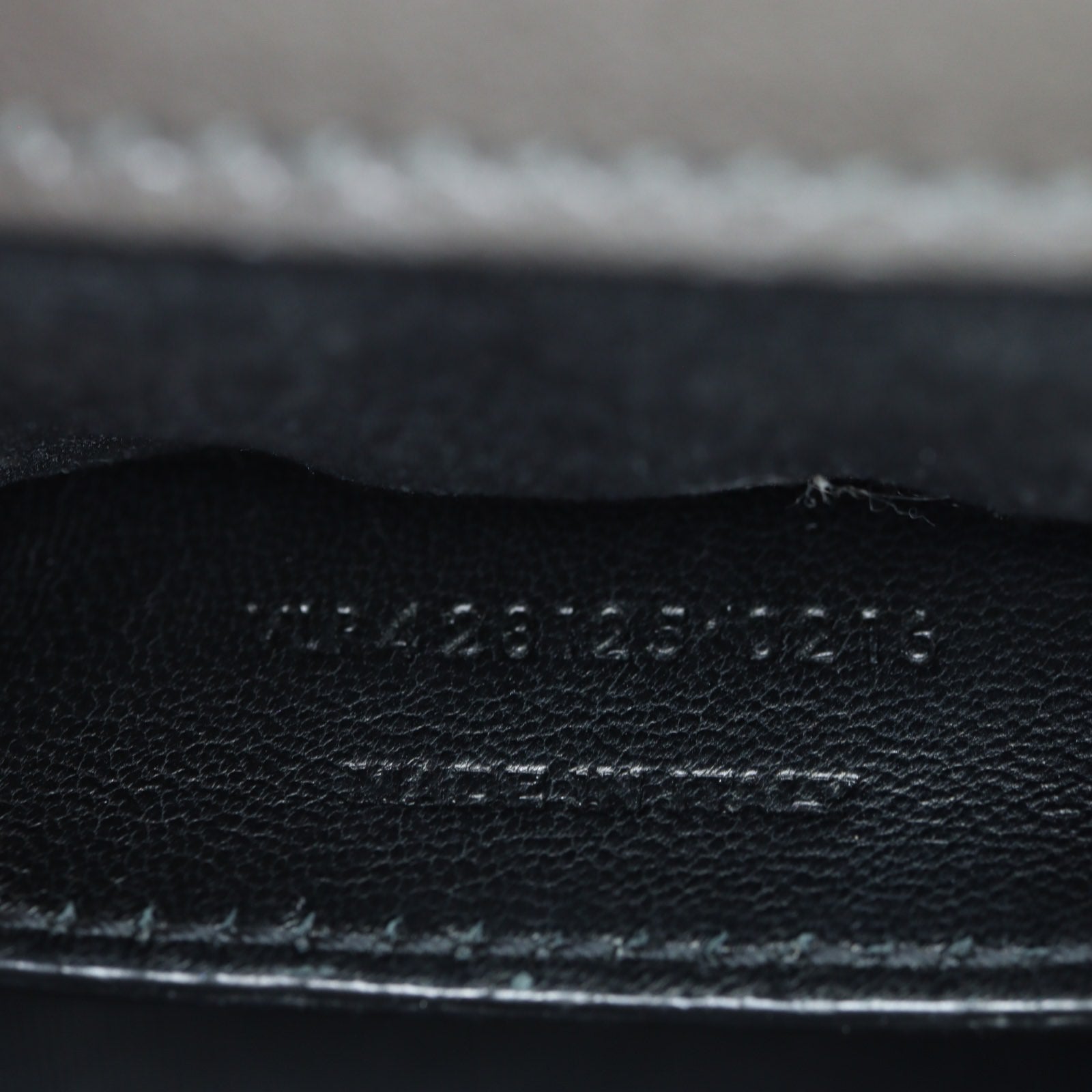 Saint Laurent Classic Medium Tri-Quilt Soft Envelope_IMG_8122.jpg
