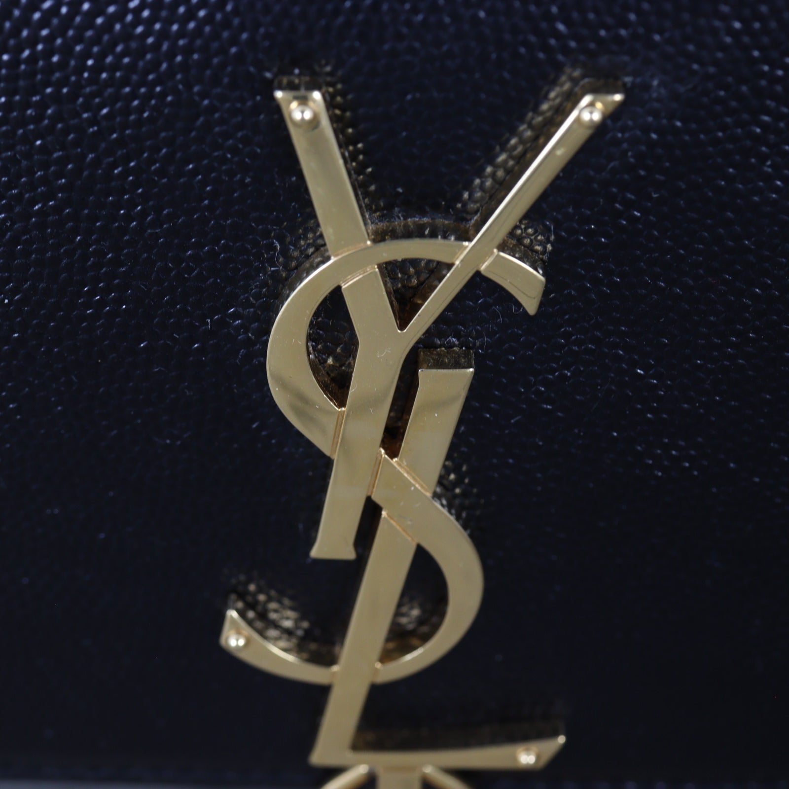 Saint Laurent Kate Tassel Chain Bag Medium_IMG_5329.jpg