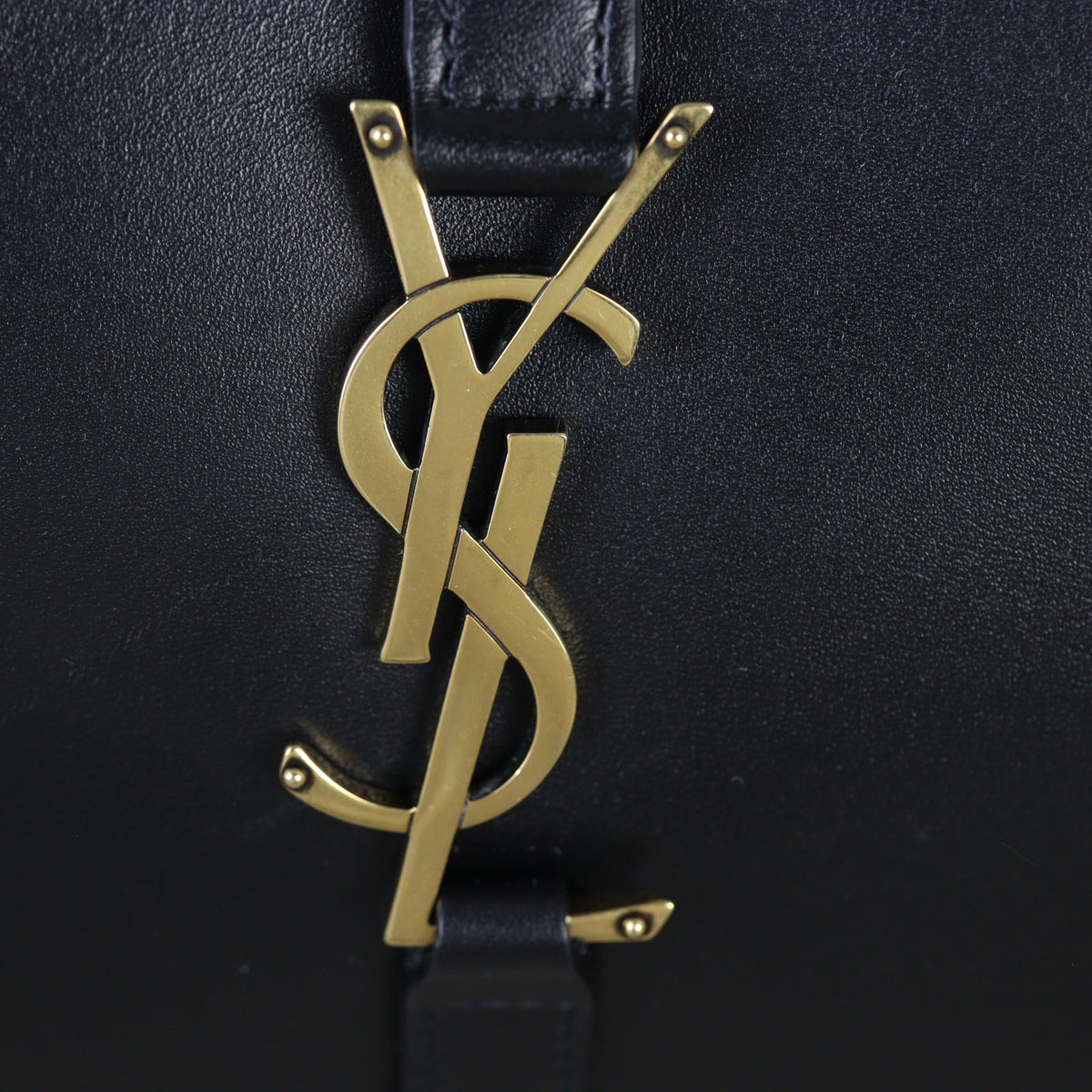 Saint Laurent Le 5 a 7 Hobo_IMG_6779.jpg