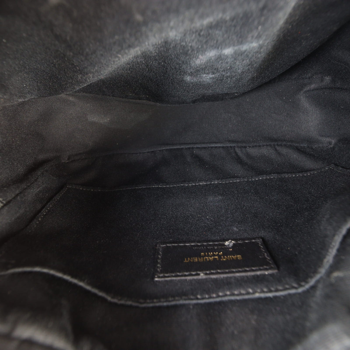 Saint Laurent Lou Camera Bag_IMG_2256.jpg