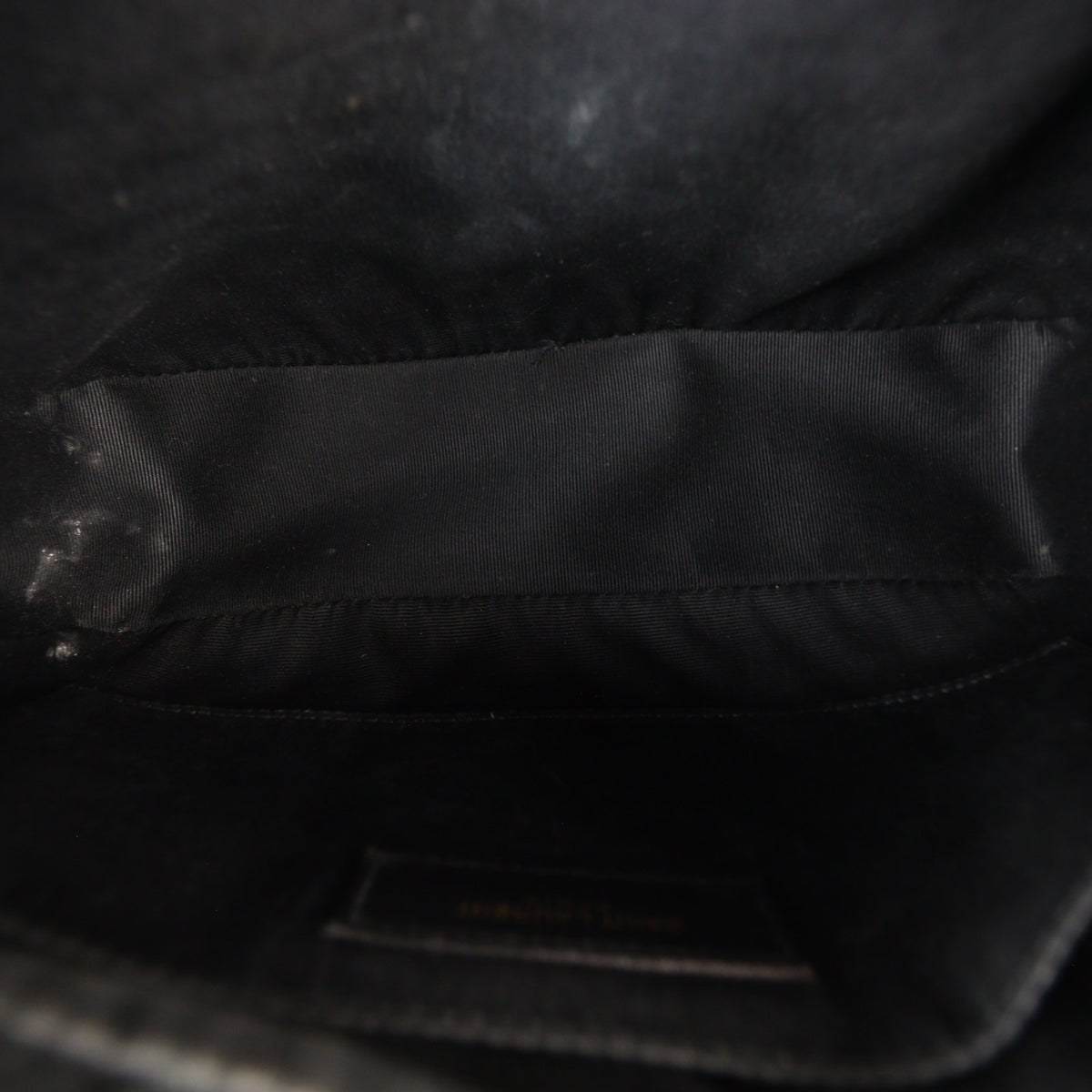 Saint Laurent Lou Camera Bag_IMG_2784.jpg