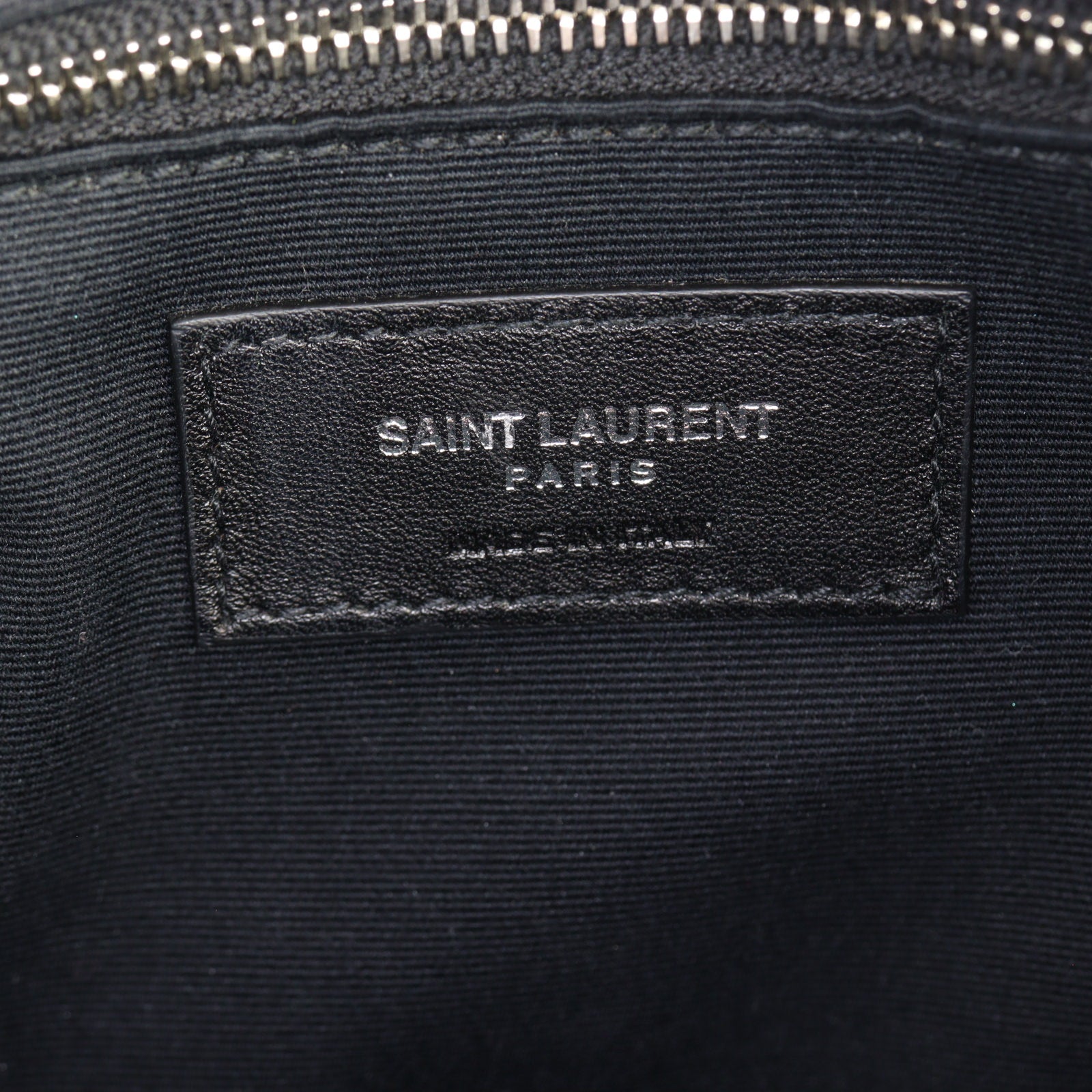 Saint Laurent Loulou Medium_IMG_2483.jpg