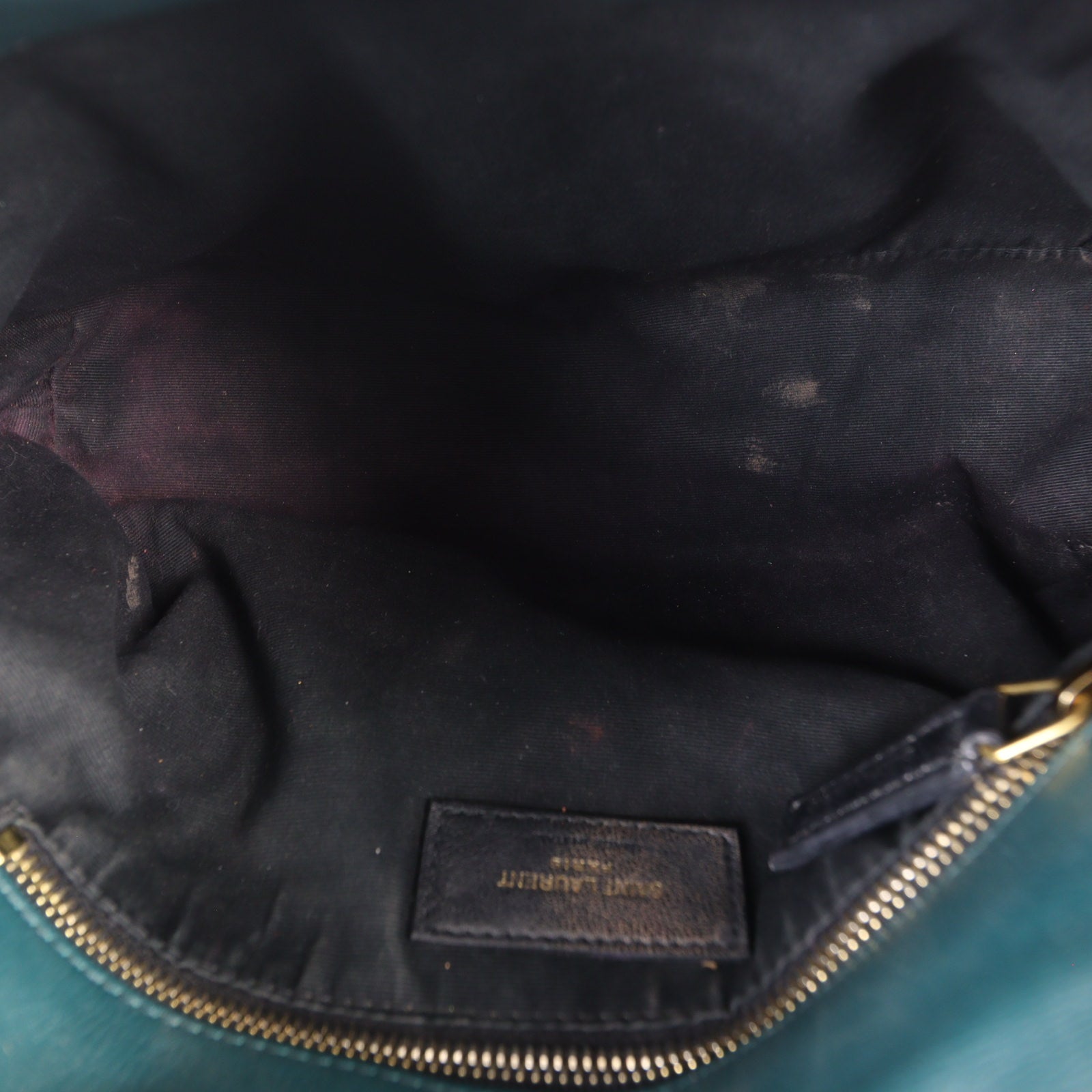Saint Laurent Loulou Puffer Small Velvet_IMG_2418.jpg