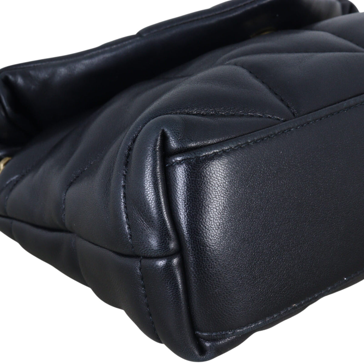 Saint Laurent Loulou Puffer Small_IMG_5769.jpeg