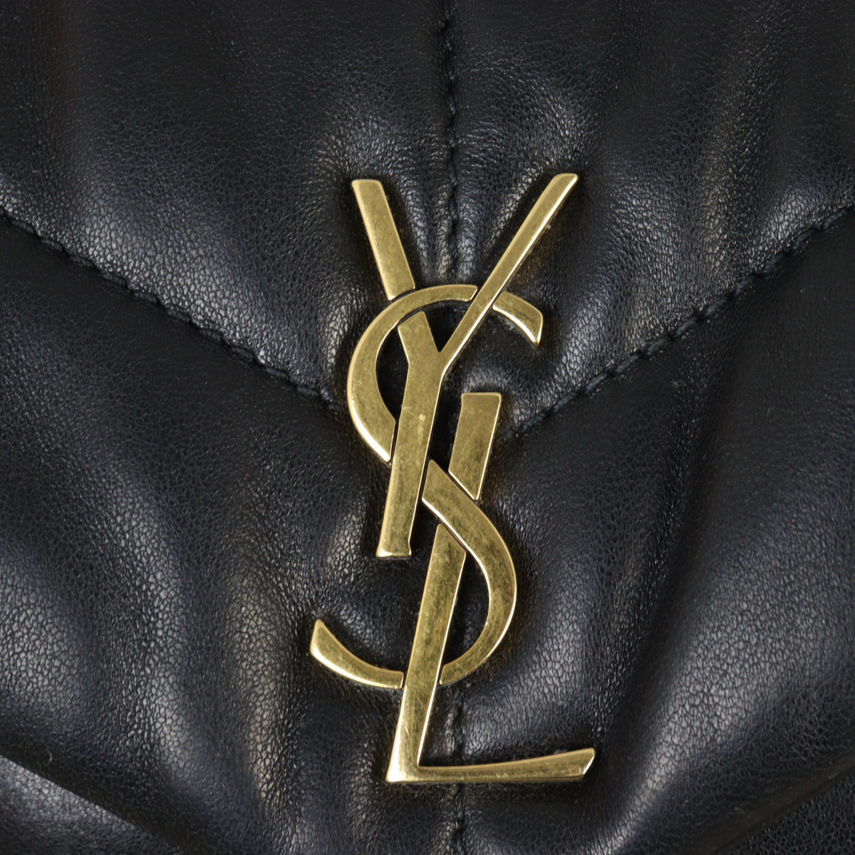 Saint Laurent Loulou Puffer Small_IMG_5771.jpg