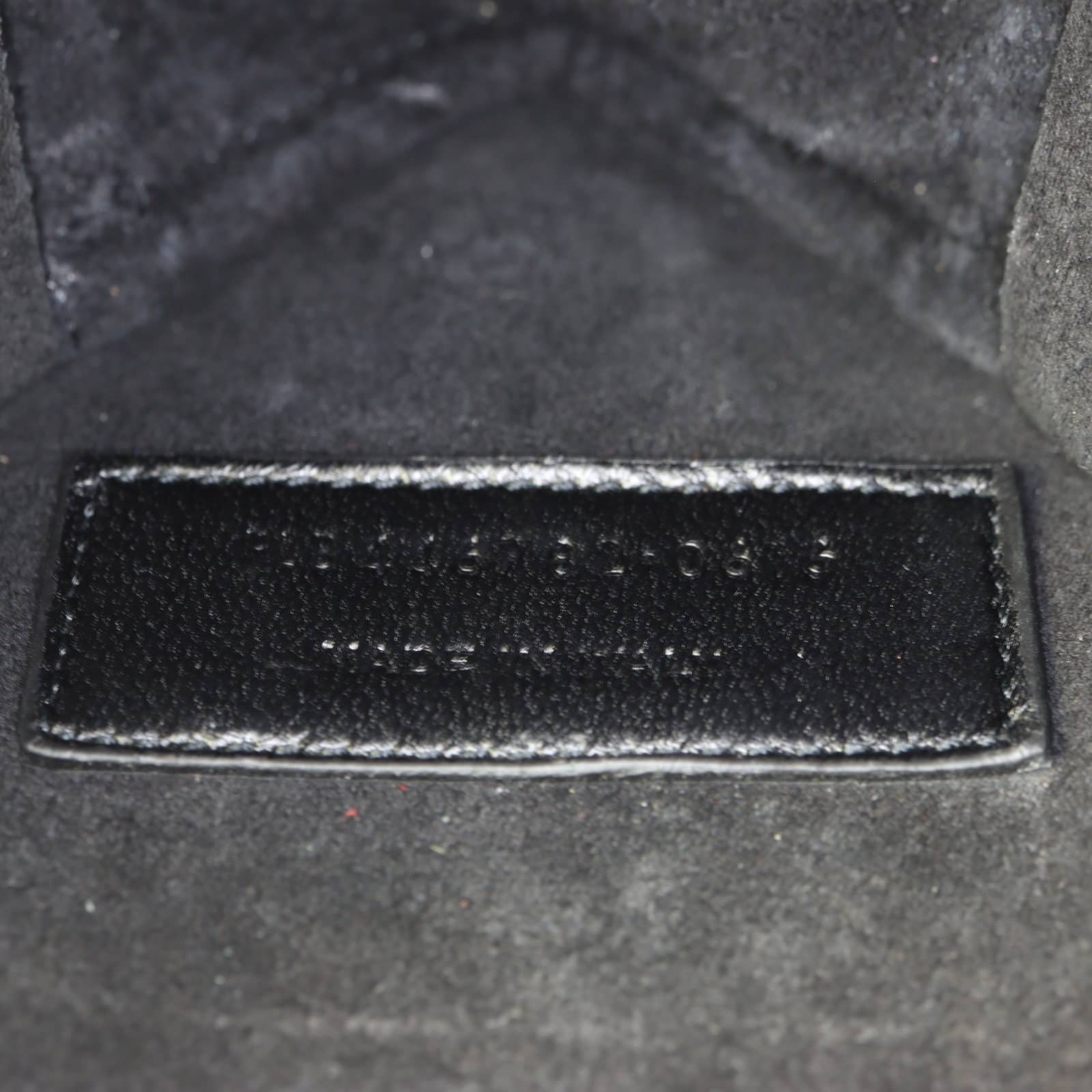 Saint Laurent Love Heart Shoulder Bag_IMG_3632.jpg