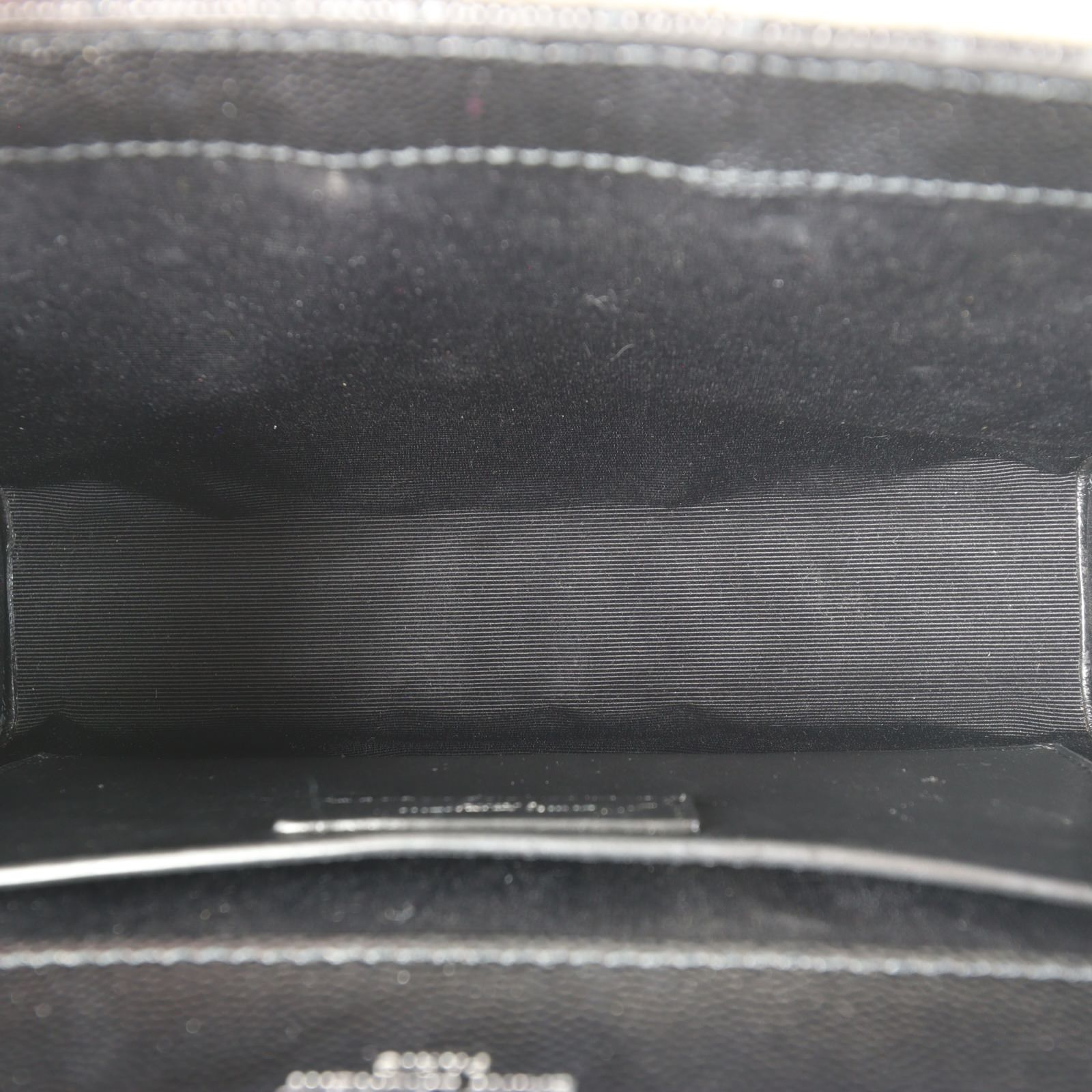 Saint Laurent Monogram Mix Matelasse Envelope Chain Bag Medium_IMG_4505.jpg