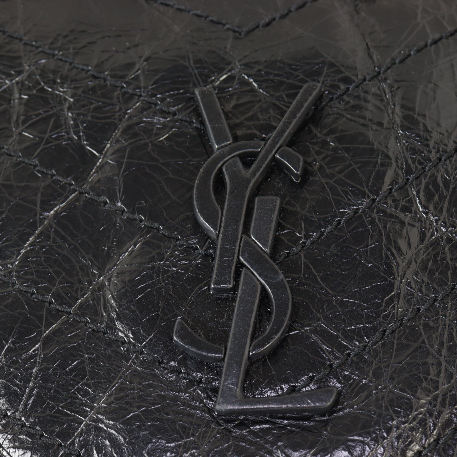 Saint Laurent Niki Medium_IMG_0572.jpg
