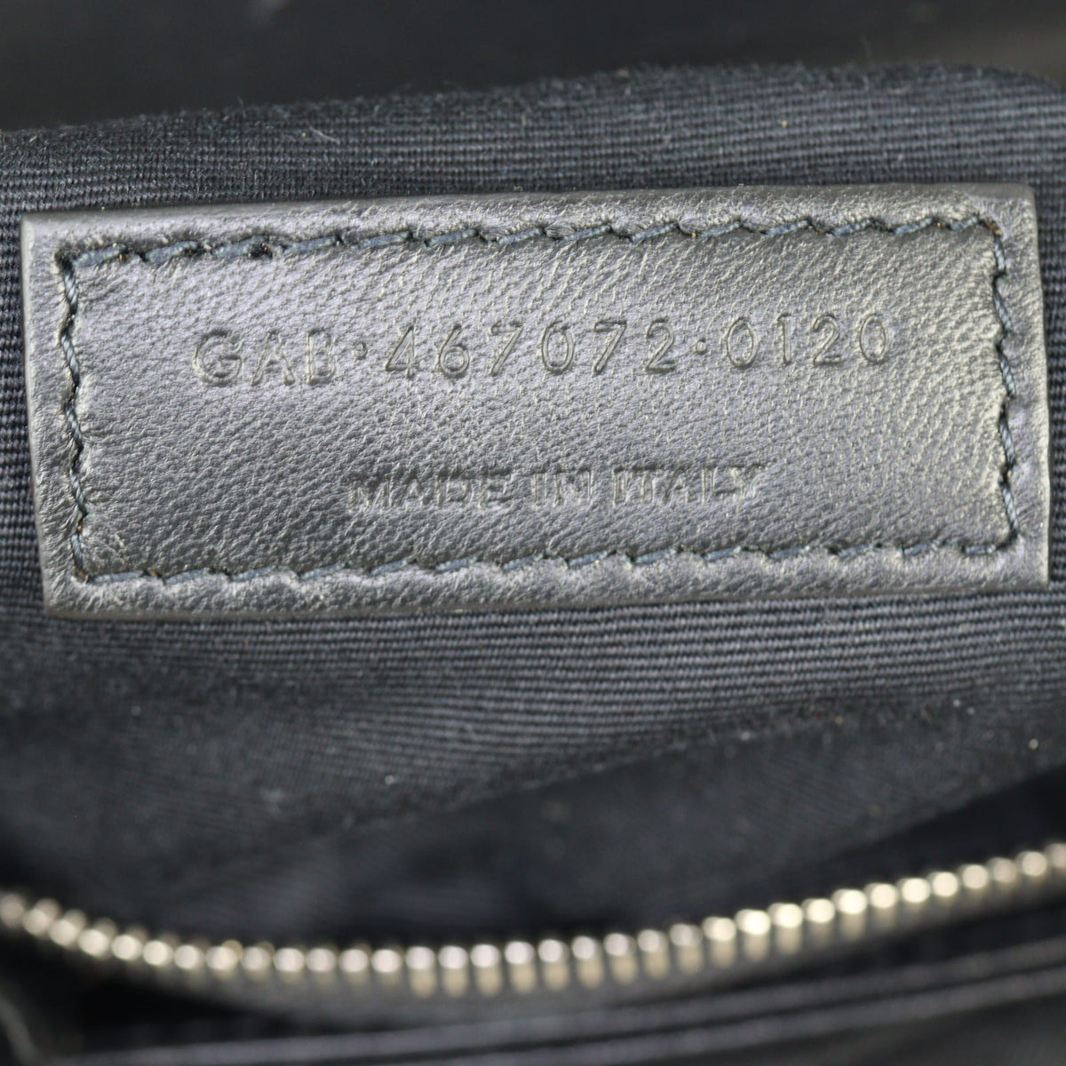 Saint Laurent Toy Loulou_IMG_2831.jpg