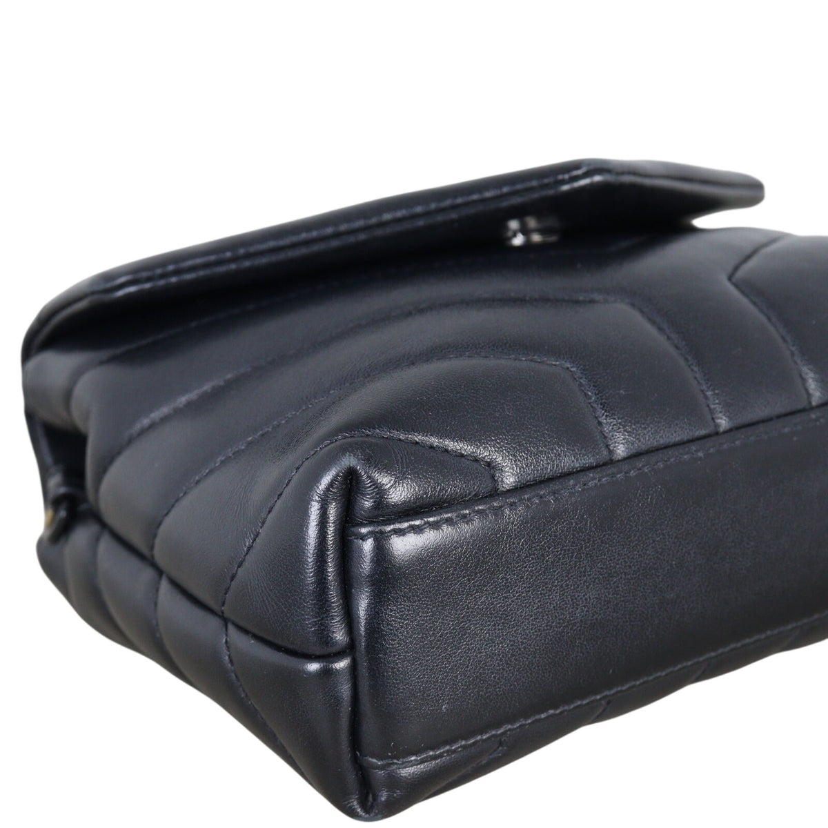 Saint Laurent Toy Loulou_IMG_9578.jpeg