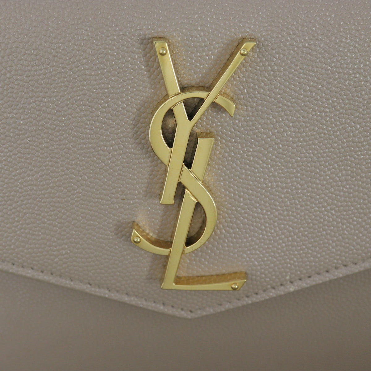 Saint Laurent Uptown Pouch_IMG_9315.jpg