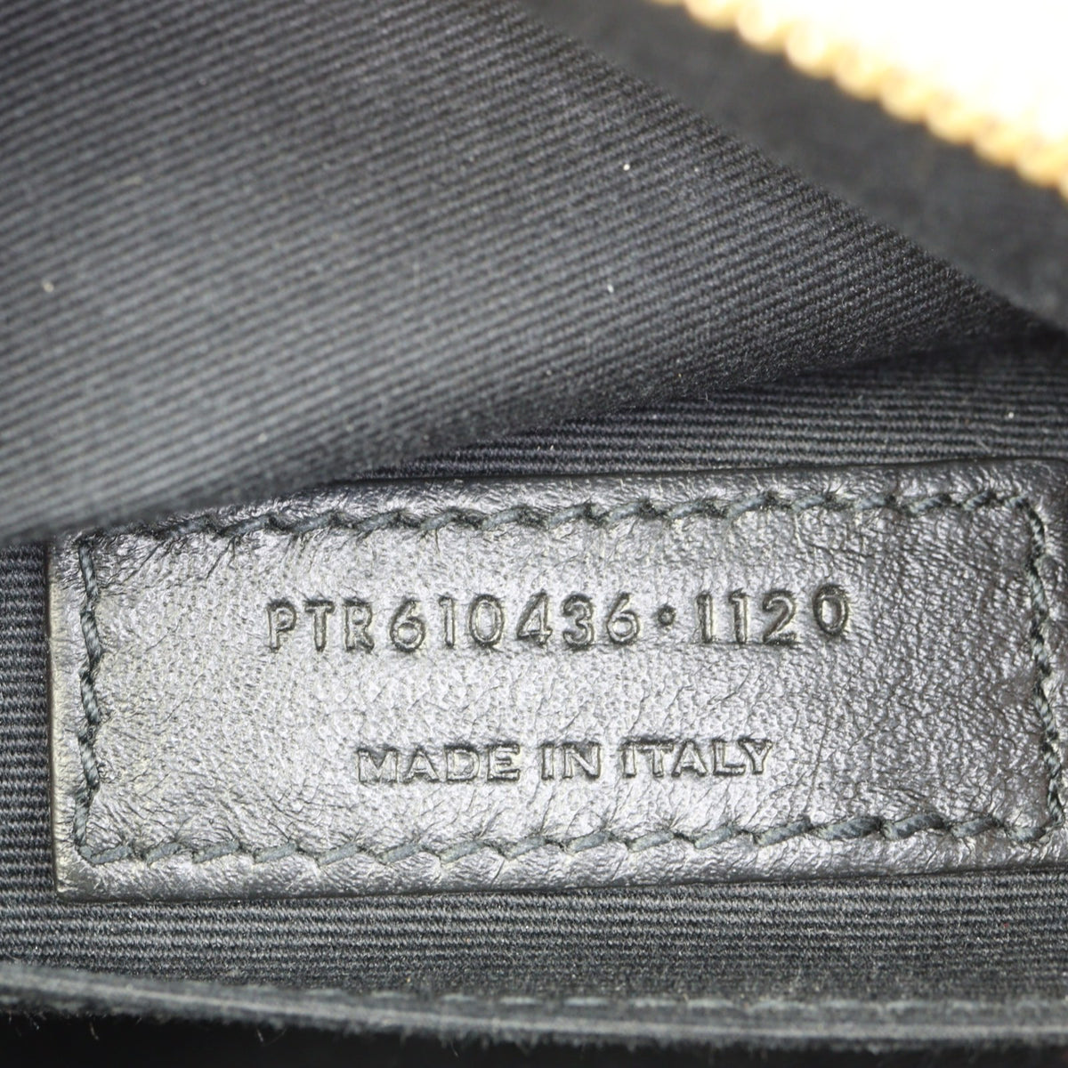 Saint Laurent Vinyle Round Camera Bag_IMG_3115.jpg
