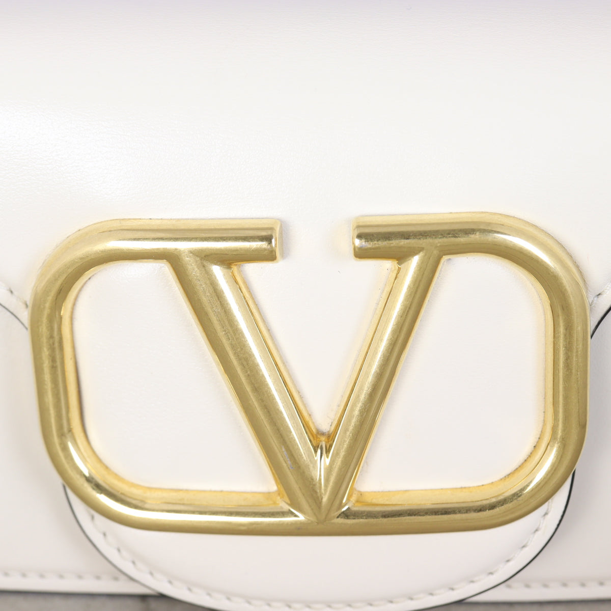 Valentino Vlogo Loco Shoulder Bag Small_IMG_3595.jpg