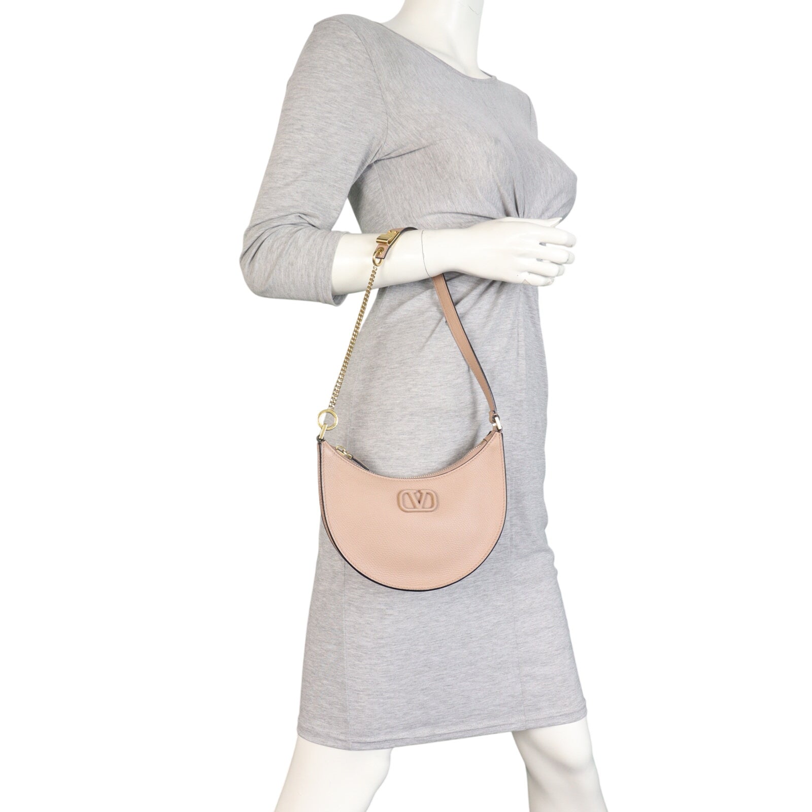 Valentino Vlogo Mini Hobo_IMG_7673.jpeg