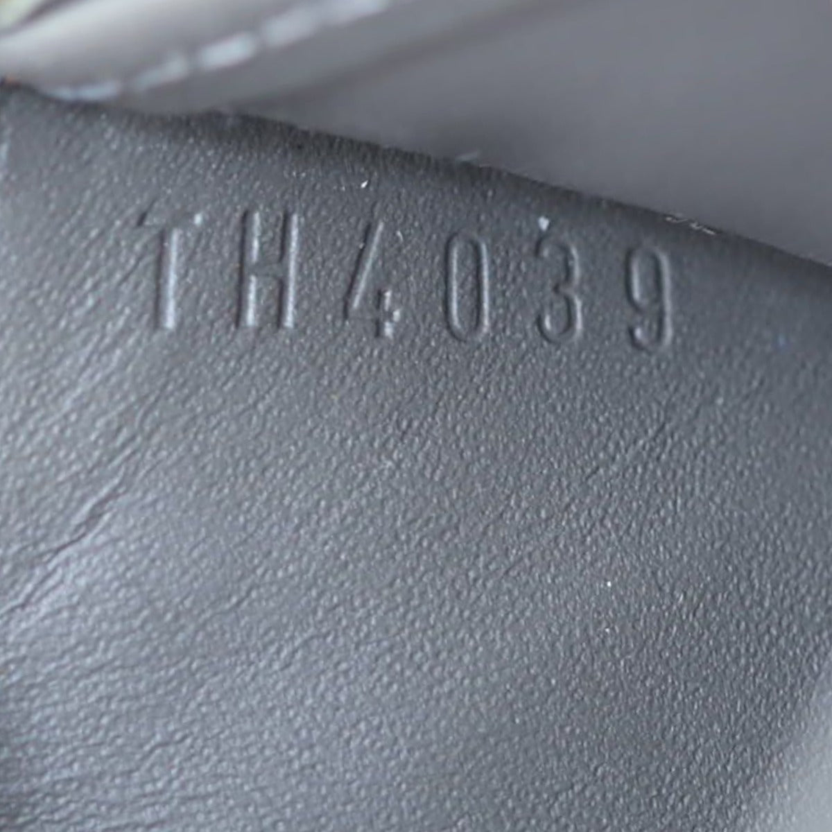 Louis Vuitton Zippy Coin Purse Monogram Vernis Date code