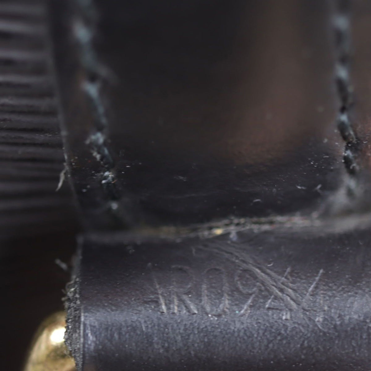 Louis Vuitton Noe Epi Date code