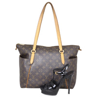 Louis Vuitton Totally MM Monogram Shoe
