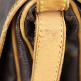 Louis Vuitton Saumur 30 Monogram Corner
