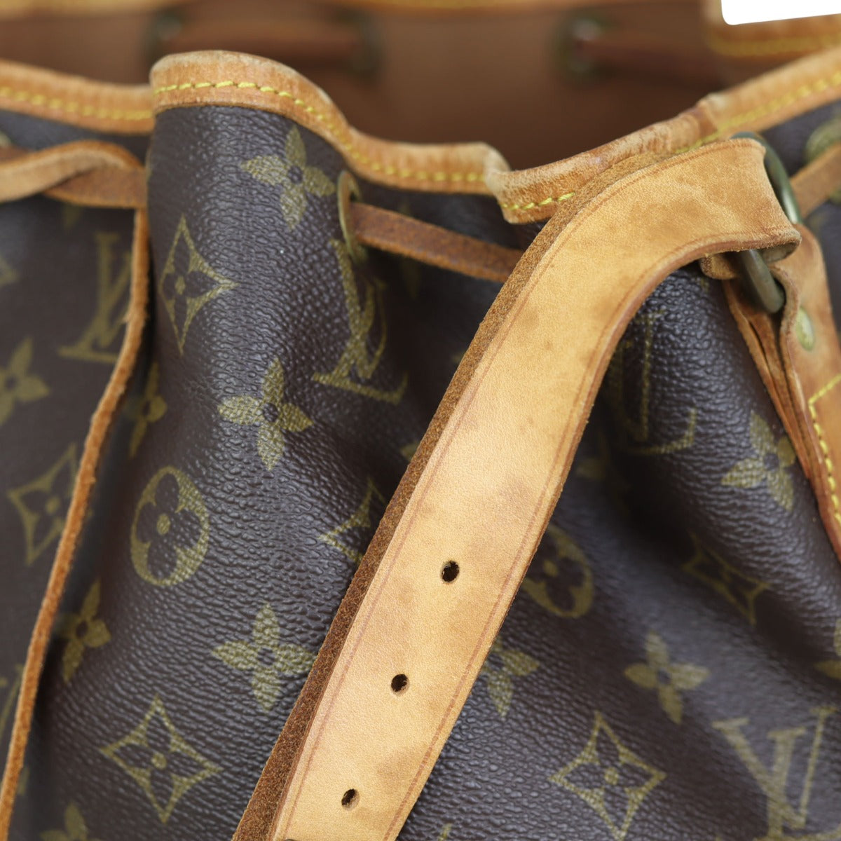 Louis Vuitton Petit Noe Monogram Corner
