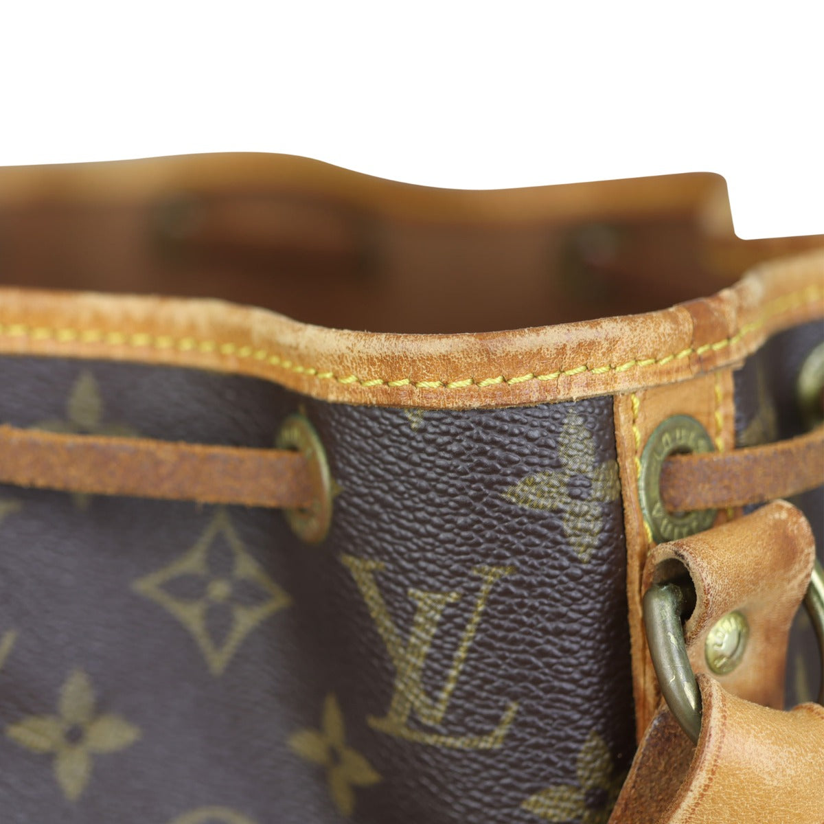 Louis Vuitton Petit Noe Monogram Corner
