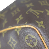 Louis Vuitton Keepall 45 Monogram corner close up