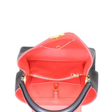 Louis Vuitton Capucines MM Whole interior
