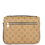 Louis Vuitton Pochette Metis Monogram Reverse