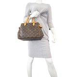 Louis Vuitton Batignolles Vertical PM Monogram mannequin