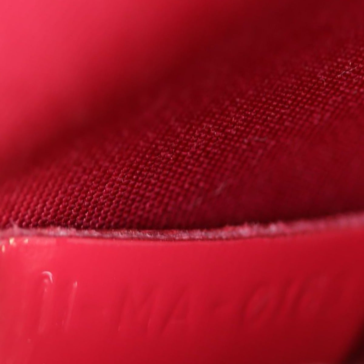 Dior Lady Dior Patent Cannage Chain Clutch Date code
