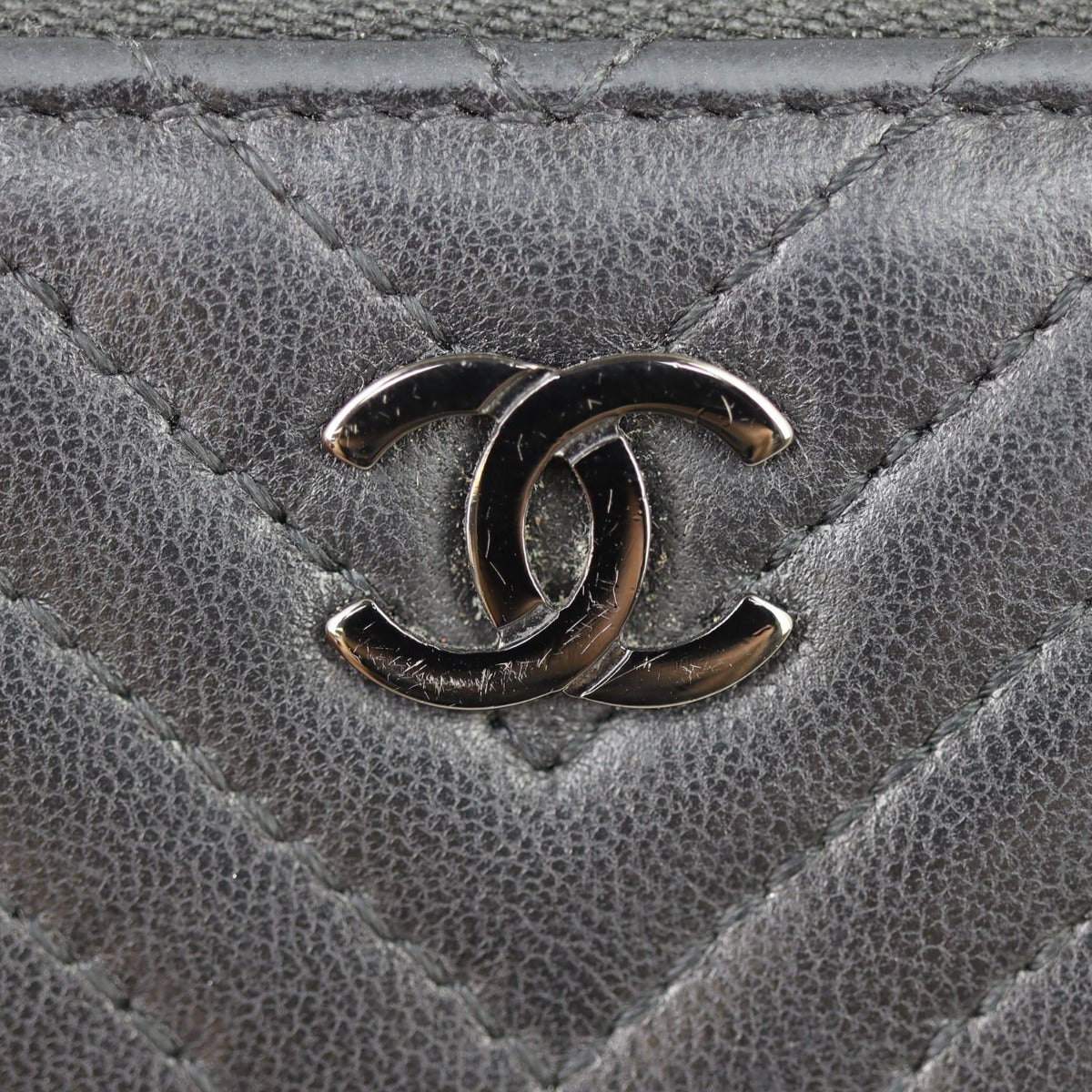 Chanel Chevron Zipped Coin Purse Hardware

