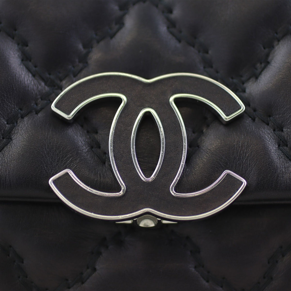 Chanel Hamptons CC Mini Flap Bag Hardware


