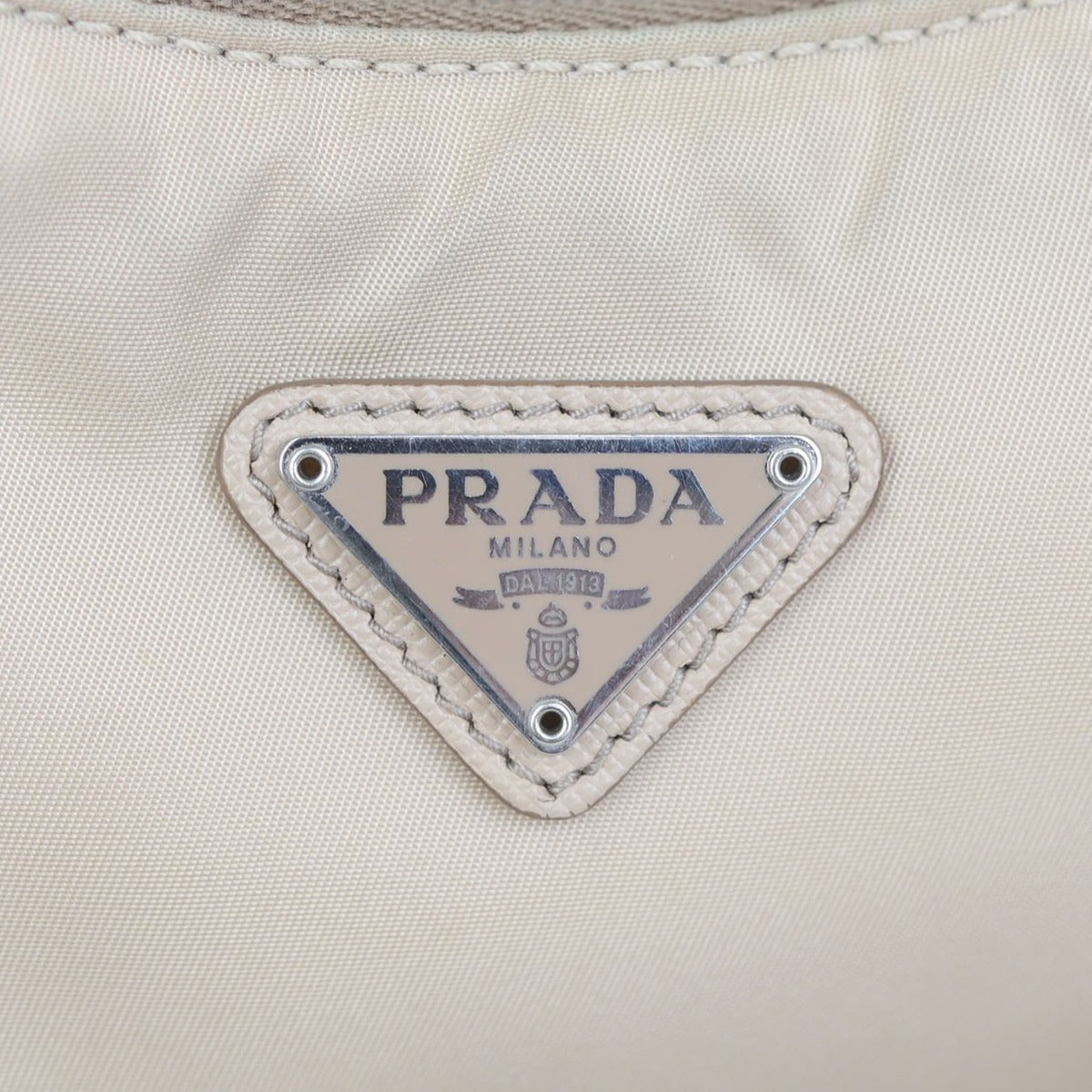 Prada Re-Edition 2005 Tessuto Shoulder Bag Hardware
