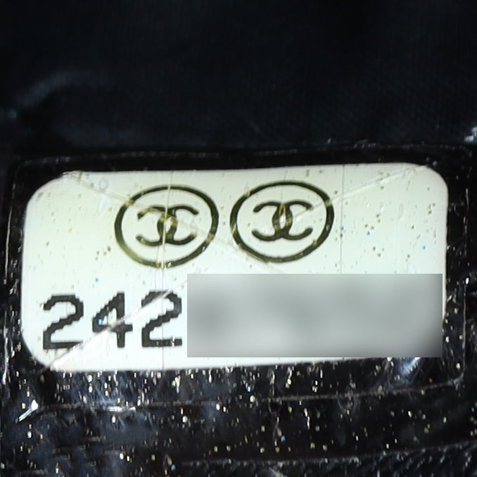Chanel Boy O-Case Large Date Code