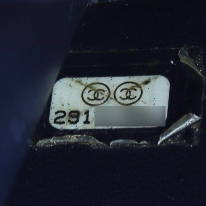 Chanel CC Filigree Vanity Medium Date Code