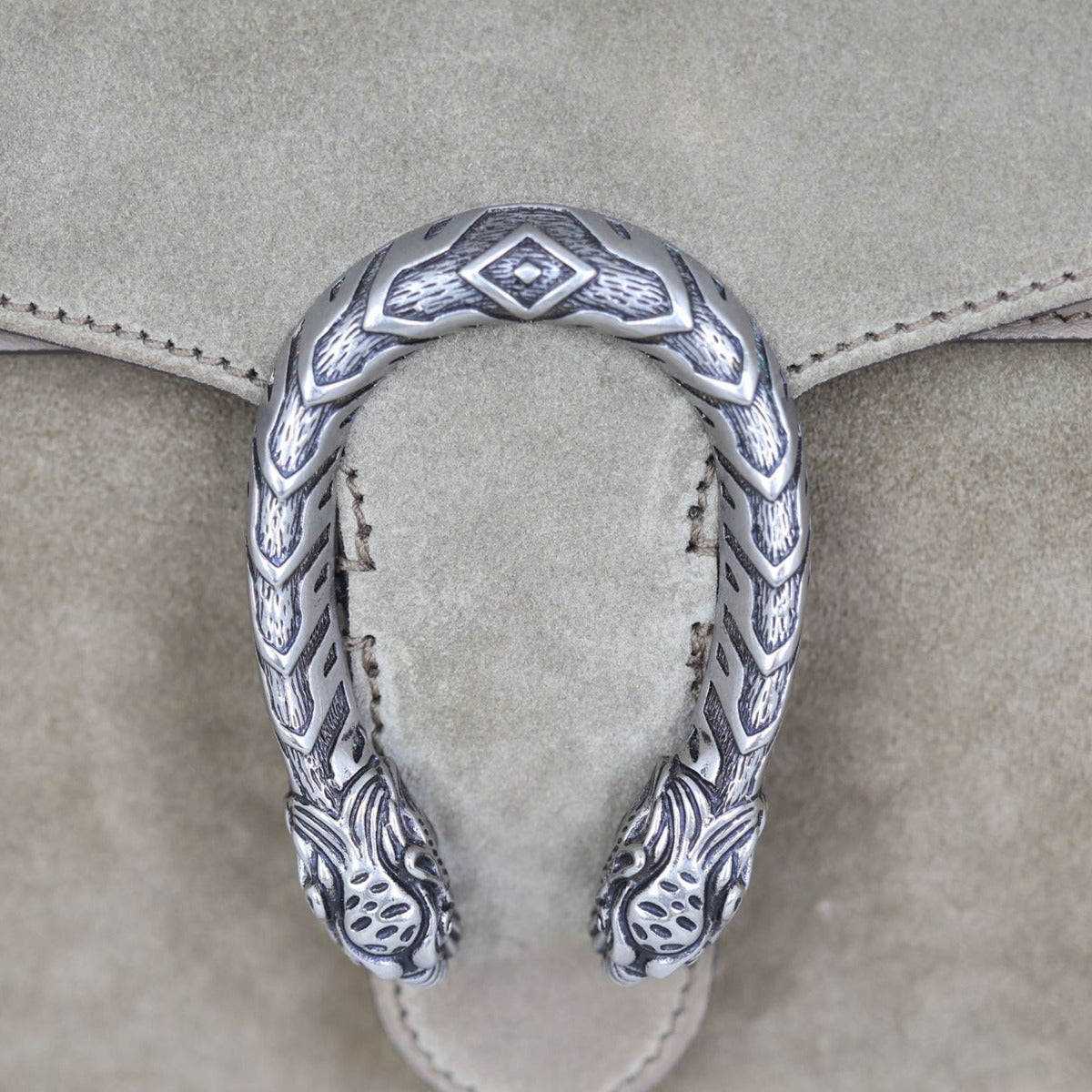 Gucci Dionysus Medium Suede Shoulder Bag Hardware
