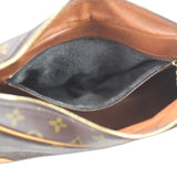 Louis Vuitton Boulogne 30 Monogram Interior Pocket