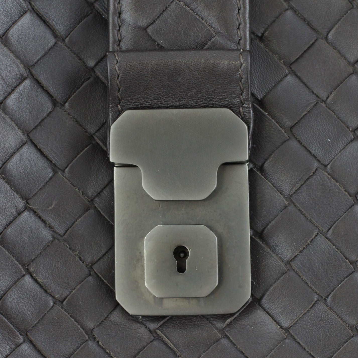 Bottega Veneta Intrecciato Roma Medium Lock