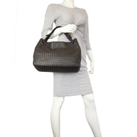 Bottega Veneta Intrecciato Nappa Garda Medium Mannequin
