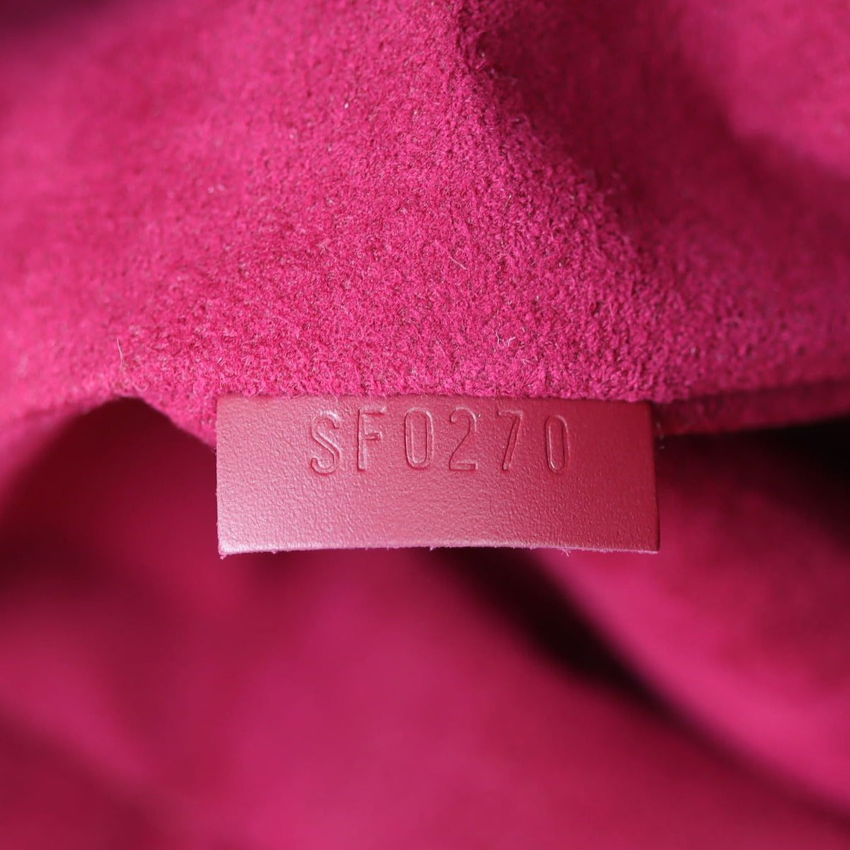 Louis Vuitton Noe Pouch Monogram Date code
