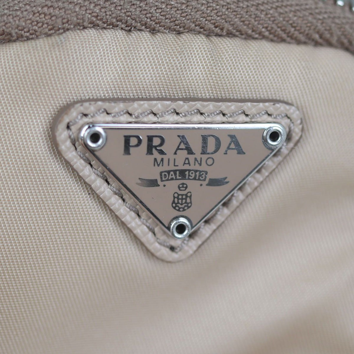 Prada Re-Edition 2005 Tessuto Shoulder Bag Hardware
