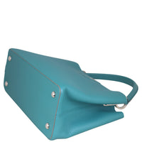 Louis Vuitton Capucines MM Corner