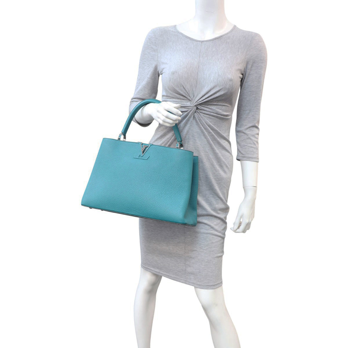 Louis Vuitton Capucines MM Mannequin