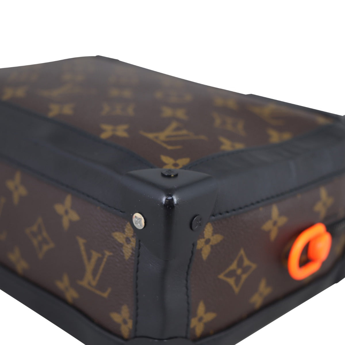 Louis Vuitton Soft Trunk Solar Ray Monogram Corner
